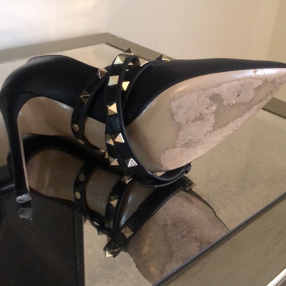 37 🔥Hot strap stiletto heel. Wear straps around like I do or tie around ankle. - Picture 7 of 10